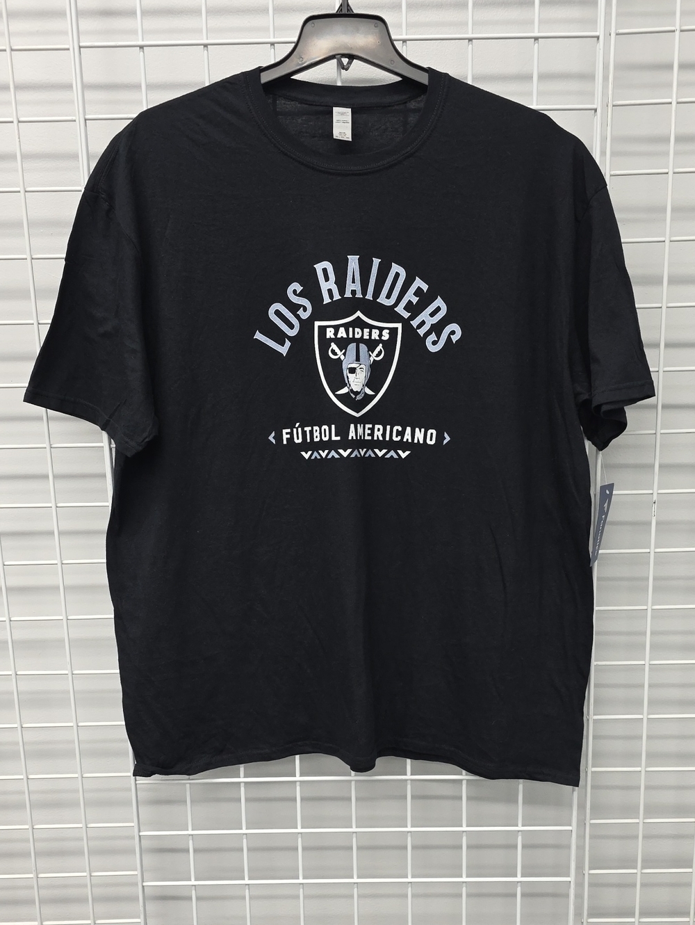 NFL Los Raiders Futbol Americano Black Color Size 3XL T-shirt.